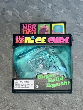 NeeDoh Nice Cube Blue Super Solid Squishy Square Shaped Sensory Toy NIB